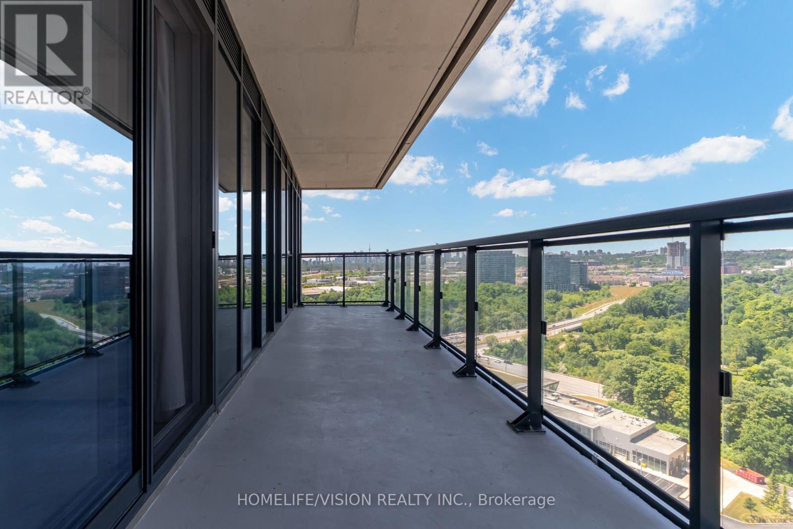 1810 - 30 Inn On The Park Drive, Toronto (Banbury-Don Mills), Ontario  M3C 0P7 - Photo 43 - C12525350