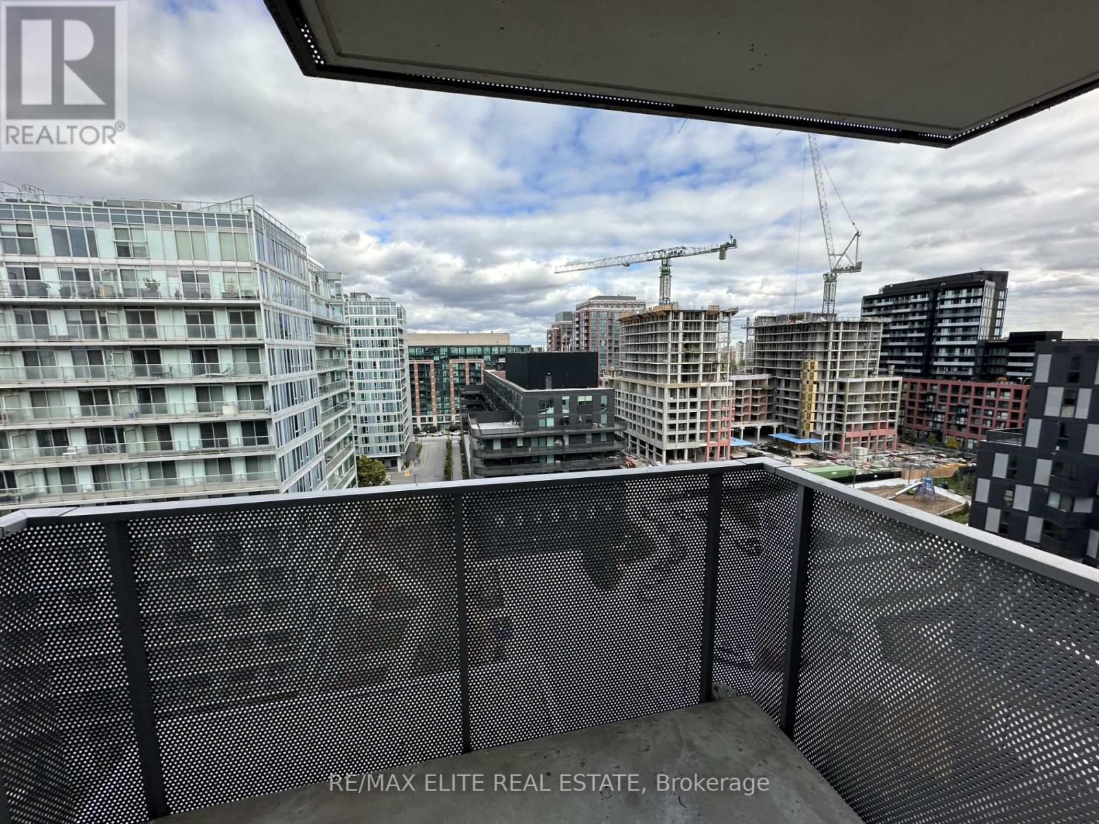 1202 - 38 Monte Kwinter Court, Toronto, Ontario  M3H 0E2 - Photo 9 - C12525364