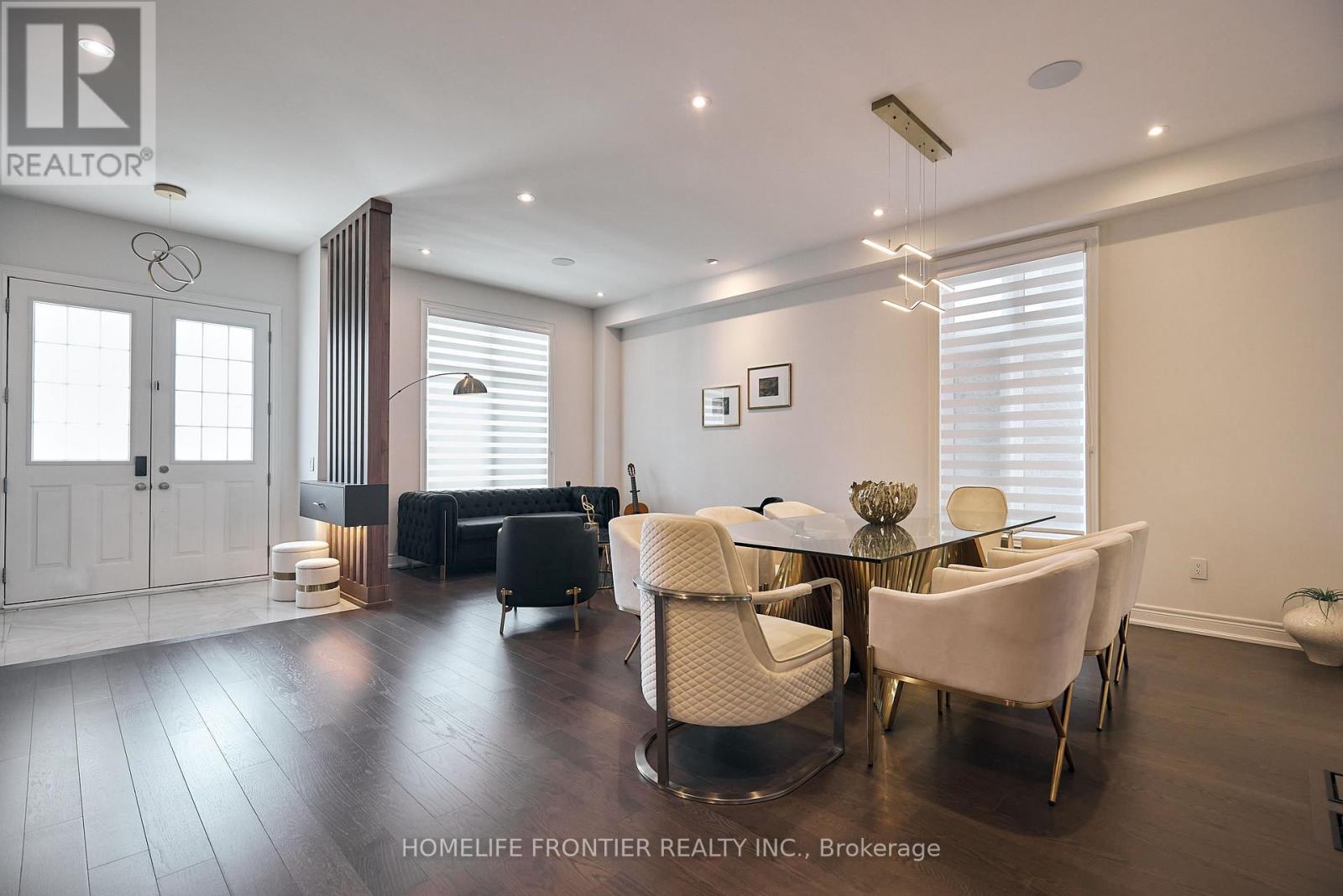 296 Ben Sinclair Avenue, East Gwillimbury (Queensville), Ontario  L9N 0Z1 - Photo 9 - N12525356