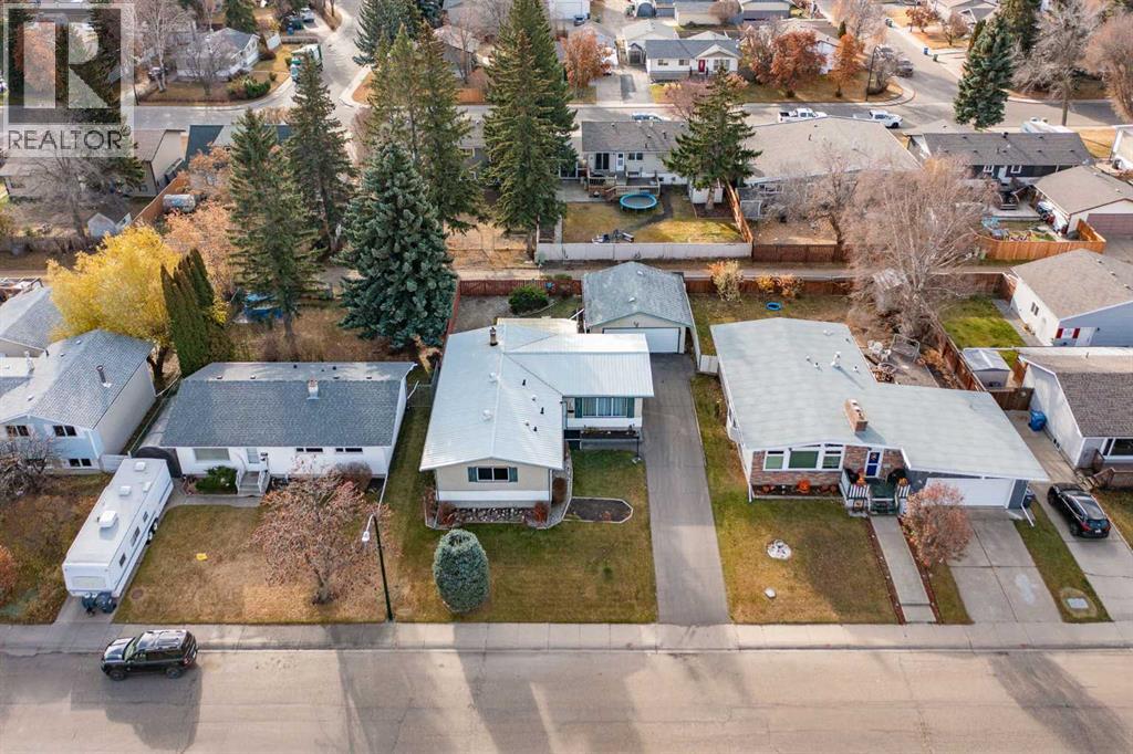 24 Mckee Close, Red Deer, Alberta  T4N 0L9 - Photo 36 - A2266768