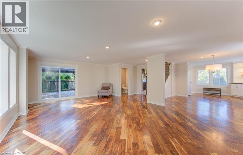 6 Churchill Street, Waterloo, Ontario N2L 2X2 - Photo 4 - 40779789