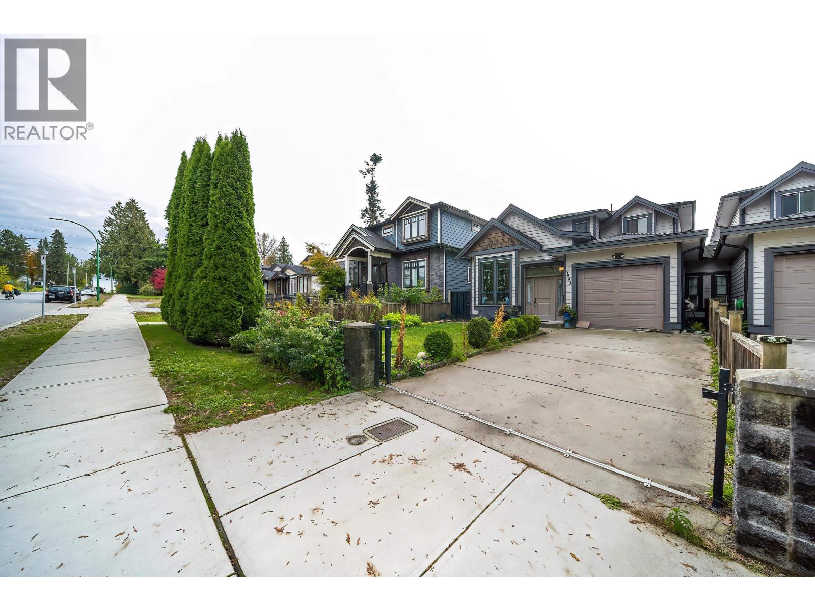 7553 Newcombe Street, Burnaby, British Columbia  V3N 3V7 - Photo 2 - R3063415