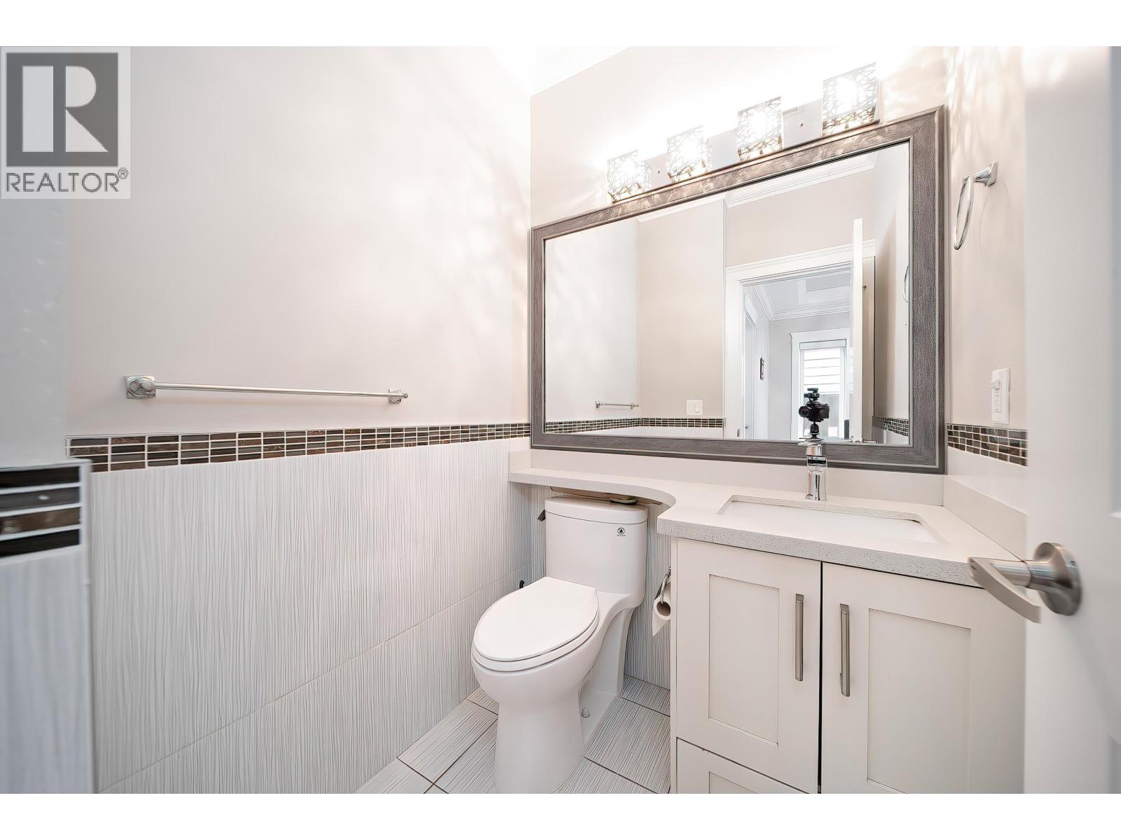 7553 Newcombe Street, Burnaby, British Columbia  V3N 3V7 - Photo 26 - R3063415