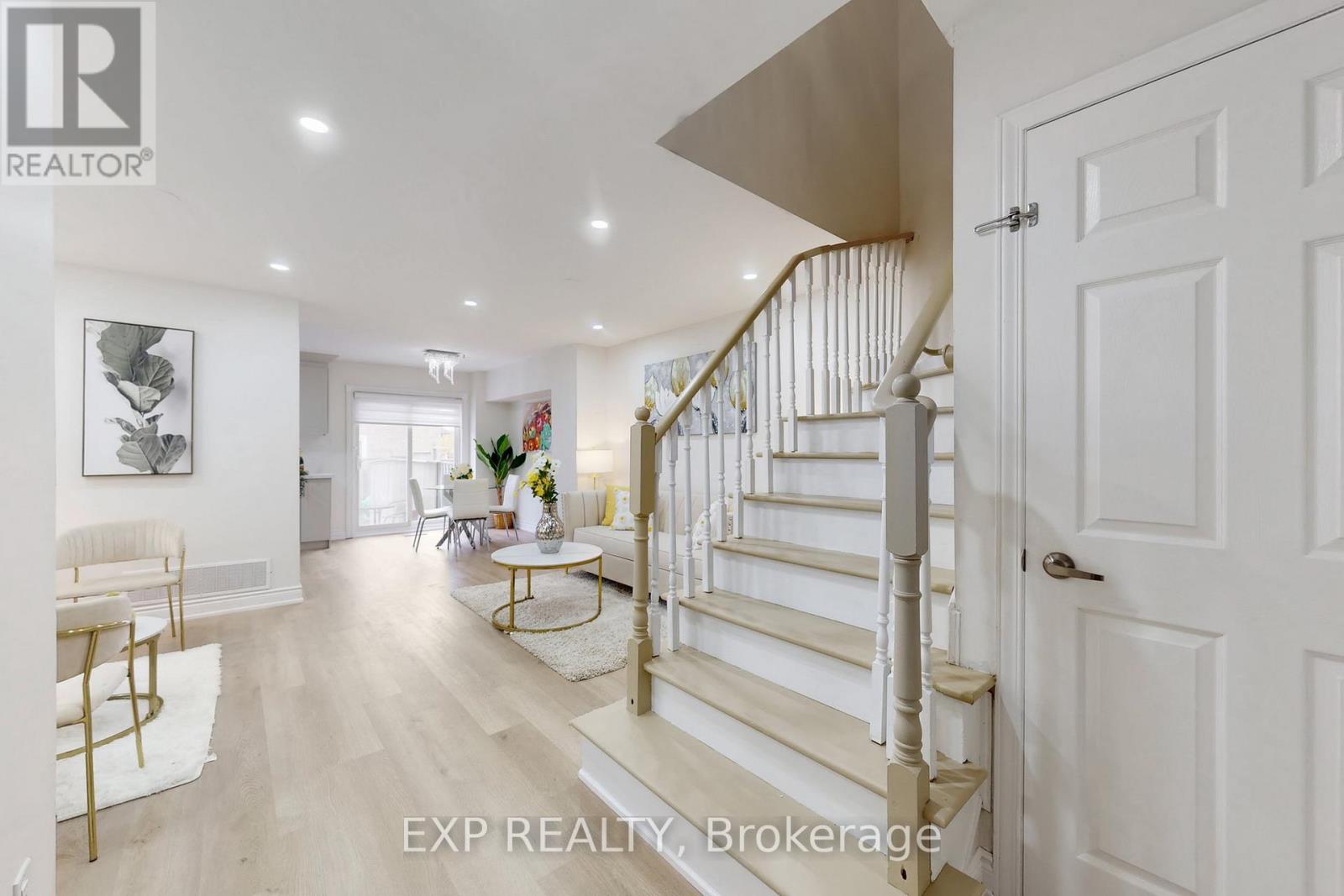 306 Morningmist Street S, Brampton, Ontario  L6R 2B9 - Photo 18 - W12525352