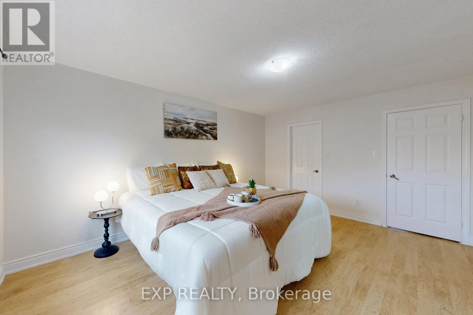 306 Morningmist Street S, Brampton, Ontario  L6R 2B9 - Photo 22 - W12525352