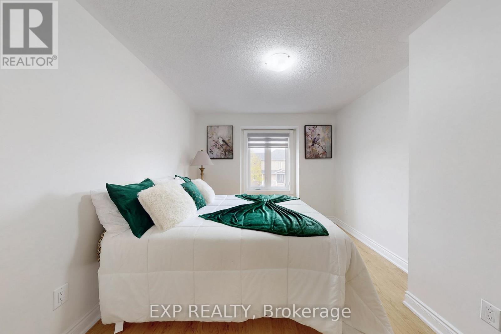 306 Morningmist Street S, Brampton, Ontario  L6R 2B9 - Photo 26 - W12525352