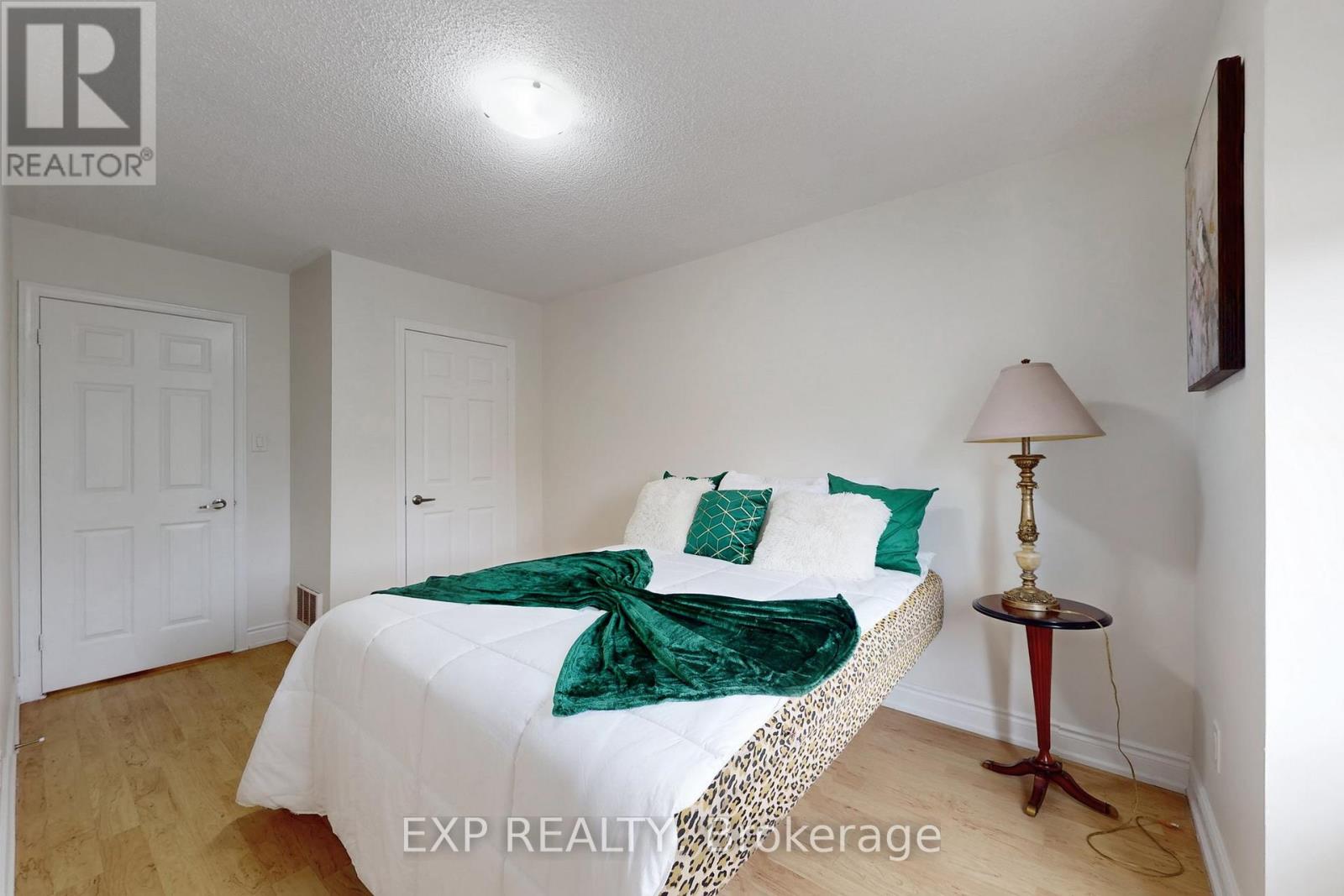 306 Morningmist Street S, Brampton, Ontario  L6R 2B9 - Photo 27 - W12525352