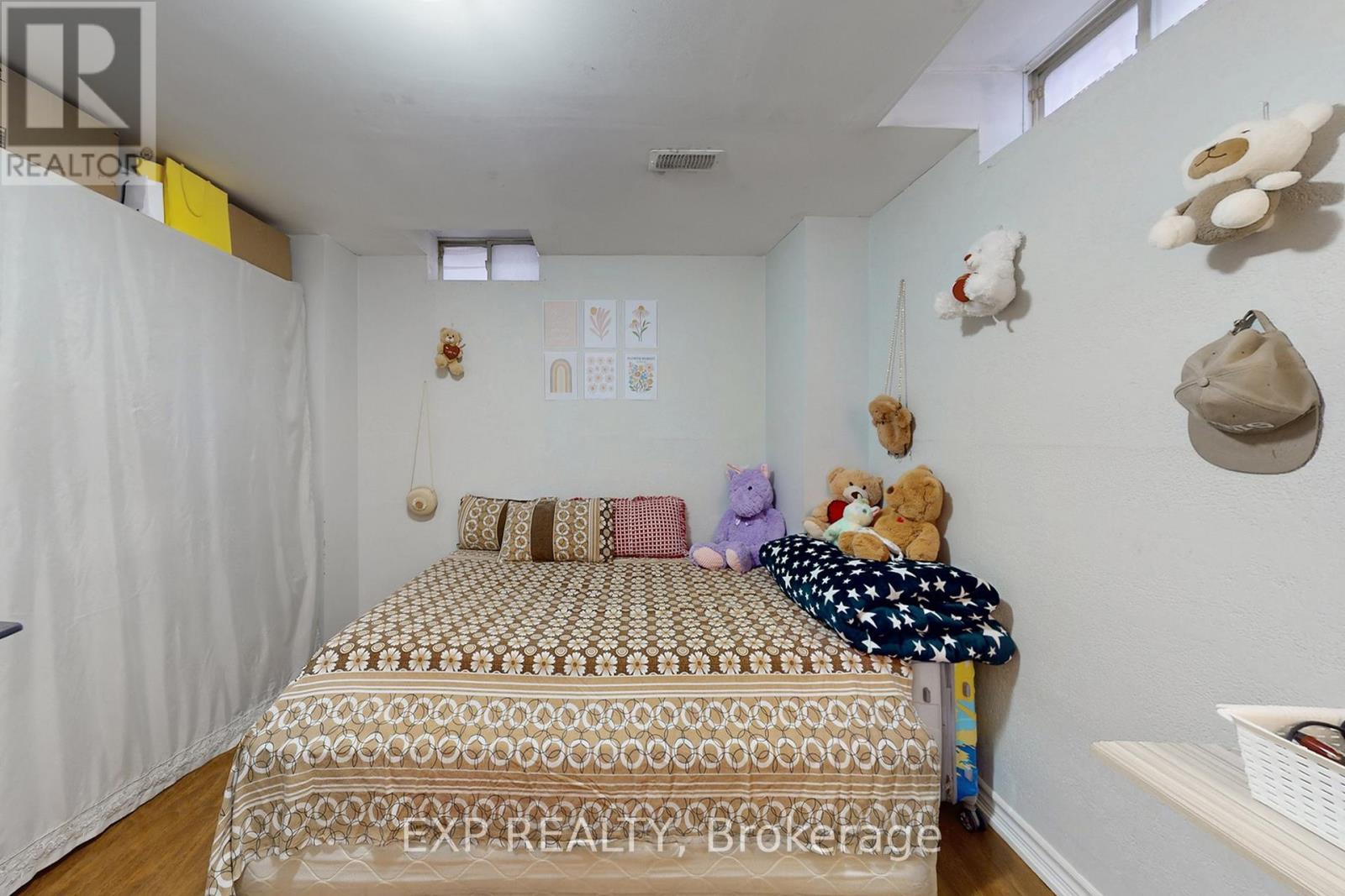 306 Morningmist Street S, Brampton, Ontario  L6R 2B9 - Photo 40 - W12525352