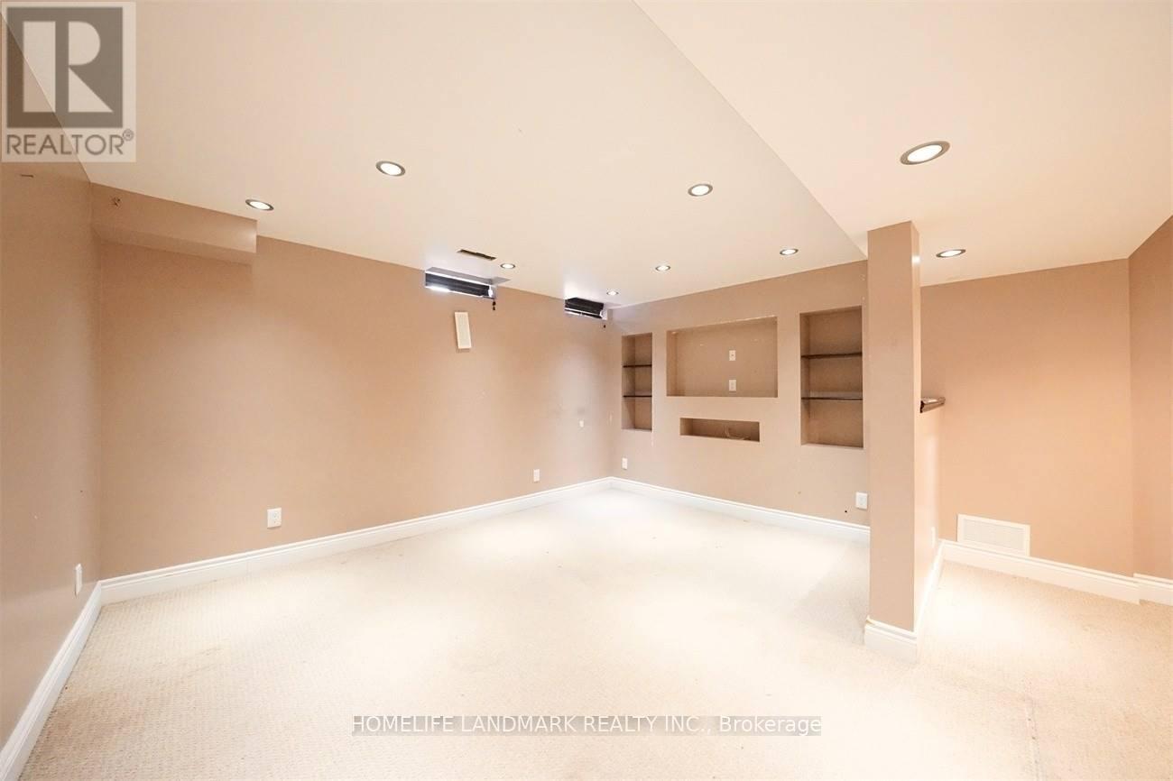 38 Sloan Drive, Milton, Ontario  L9T 5P7 - Photo 19 - W12525354