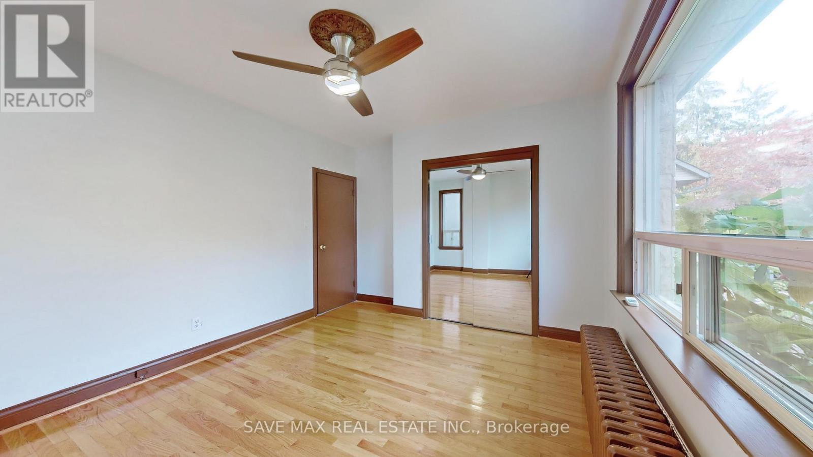 196 South Kingsway, Toronto, Ontario  M6S 3T7 - Photo 16 - W12466568