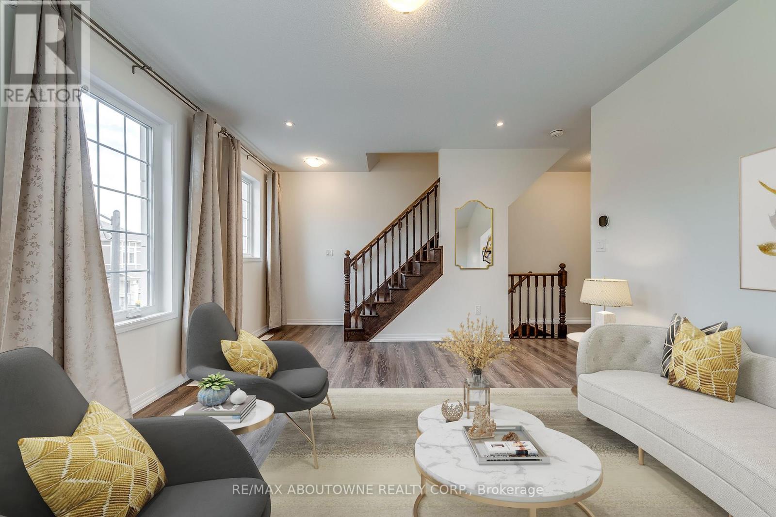 3338 Erasmum Street, Oakville, Ontario L6M 1S3 - Photo 30 - W12520330