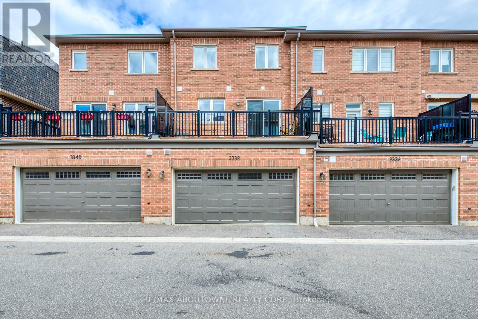 3338 Erasmum Street, Oakville, Ontario L6M 1S3 - Photo 47 - W12520330