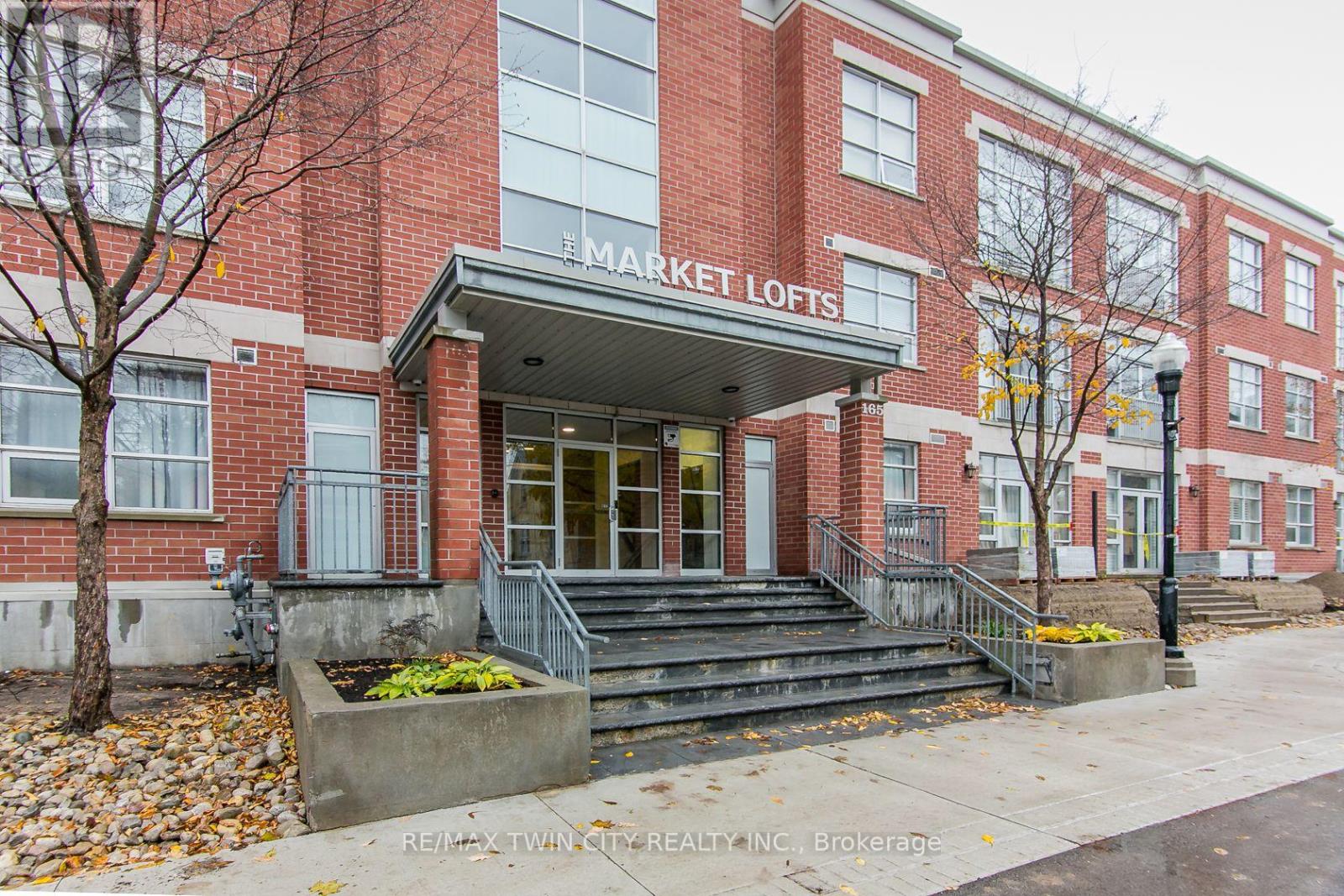 211 - 165 Duke Street E, Kitchener, Ontario  N2H 6T8 - Photo 4 - X12525336
