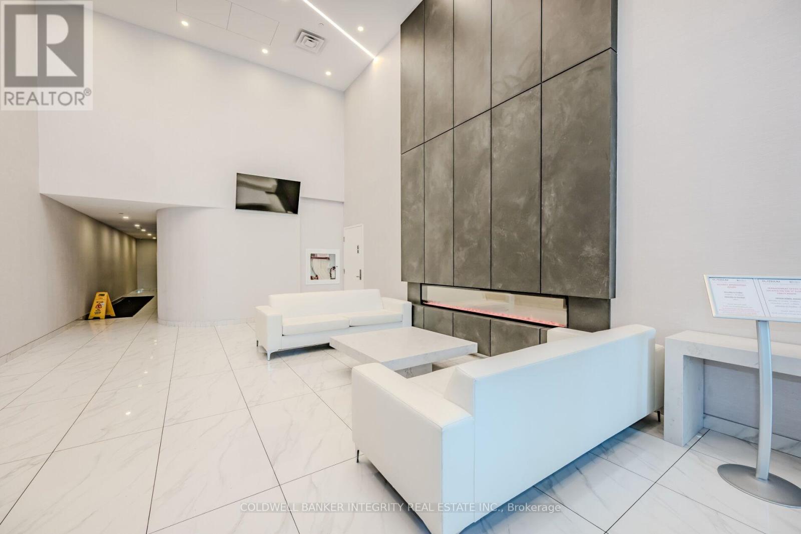 610 - 15 Queen Street S, Hamilton, Ontario  L8P 3R6 - Photo 4 - X12525366