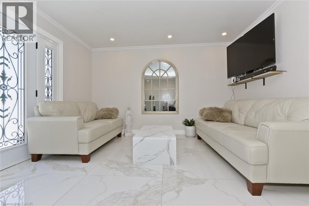 214 Ashford Drive, Barrie, Ontario  L4N 4H3 - Photo 12 - 40785125