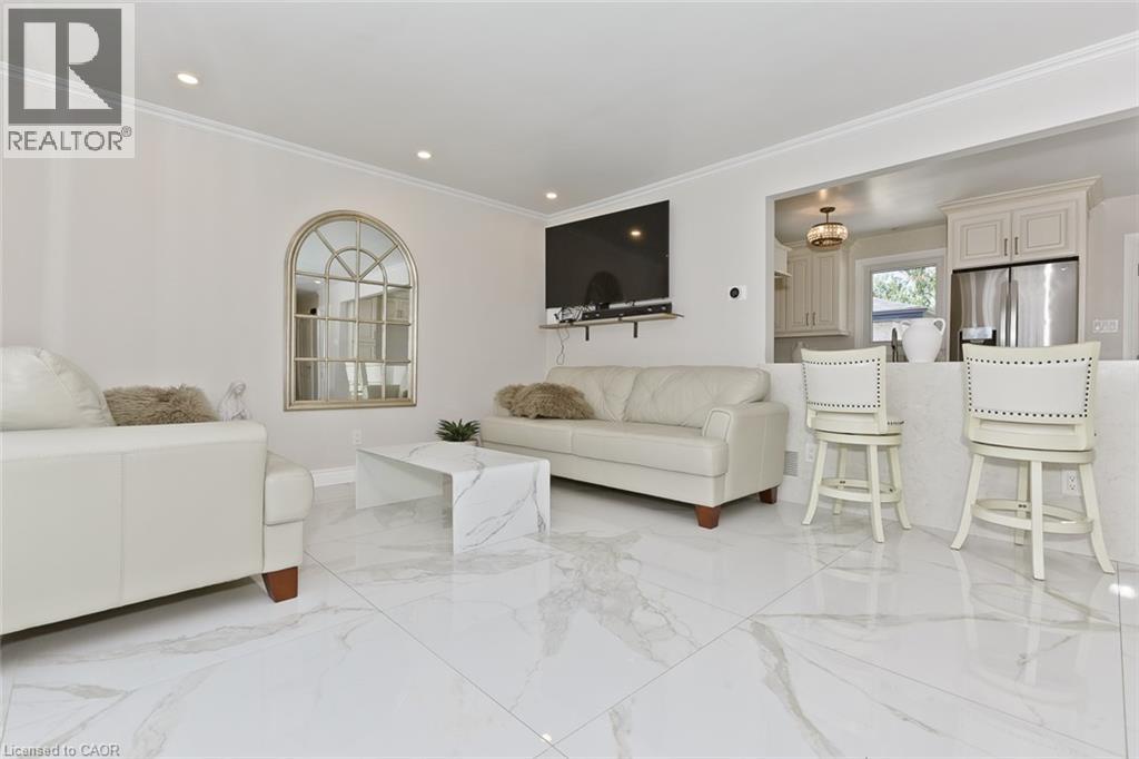 214 Ashford Drive, Barrie, Ontario  L4N 4H3 - Photo 13 - 40785125