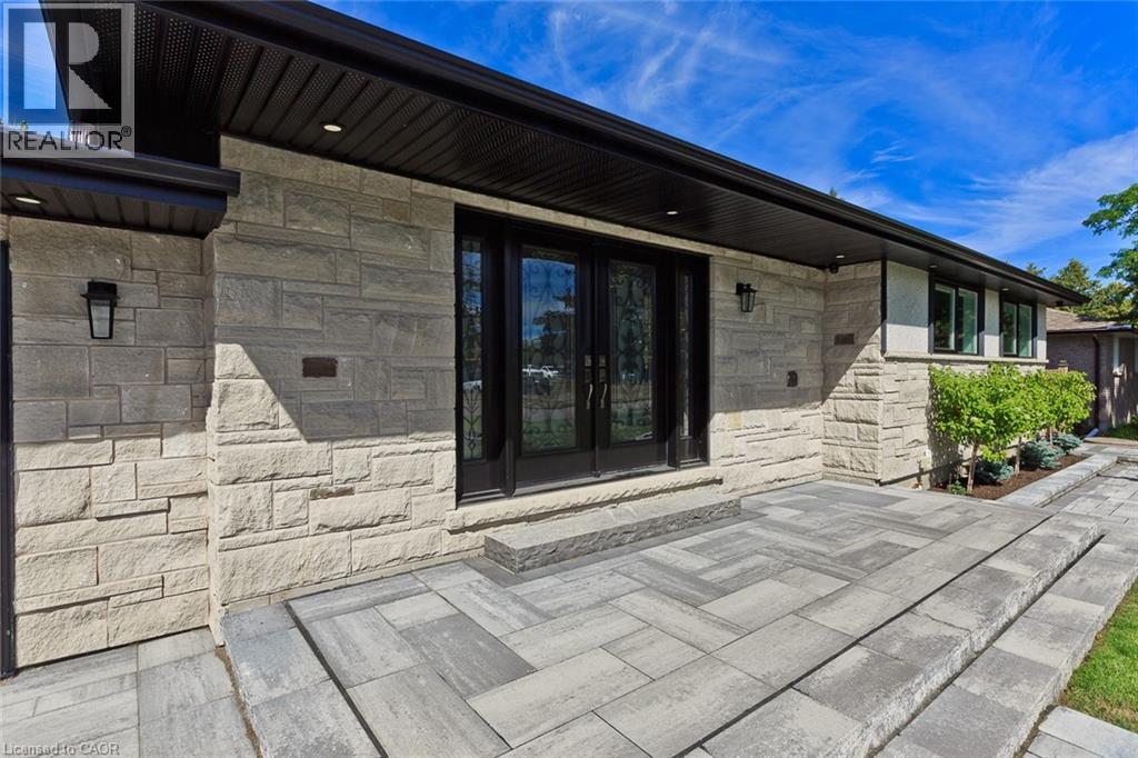 214 Ashford Drive, Barrie, Ontario  L4N 4H3 - Photo 2 - 40785125