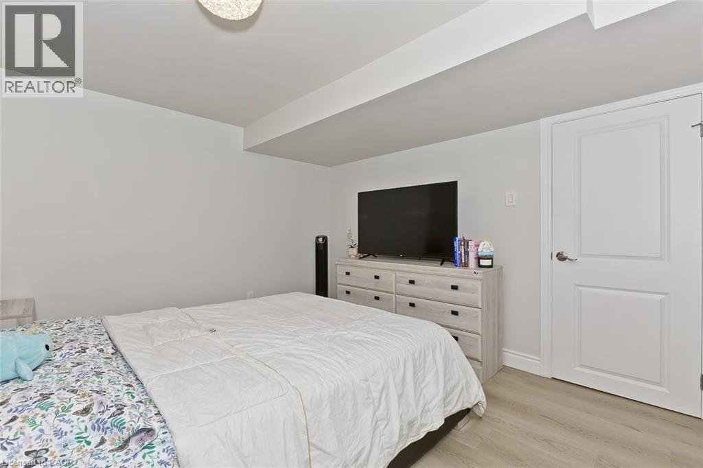 214 Ashford Drive, Barrie, Ontario  L4N 4H3 - Photo 23 - 40785125