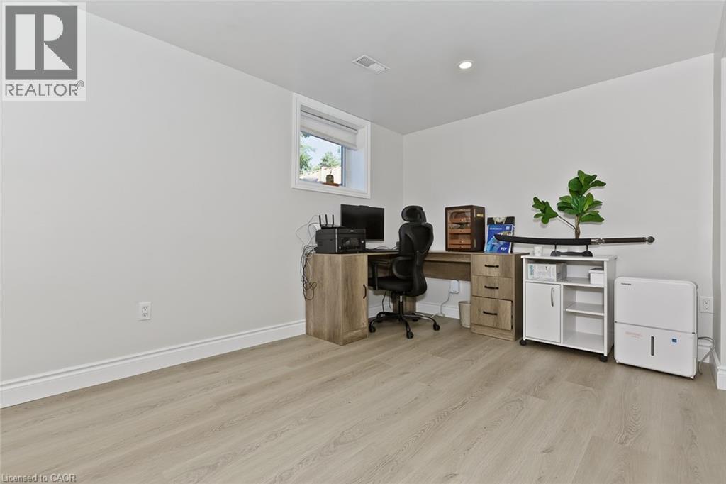 214 Ashford Drive, Barrie, Ontario  L4N 4H3 - Photo 24 - 40785125