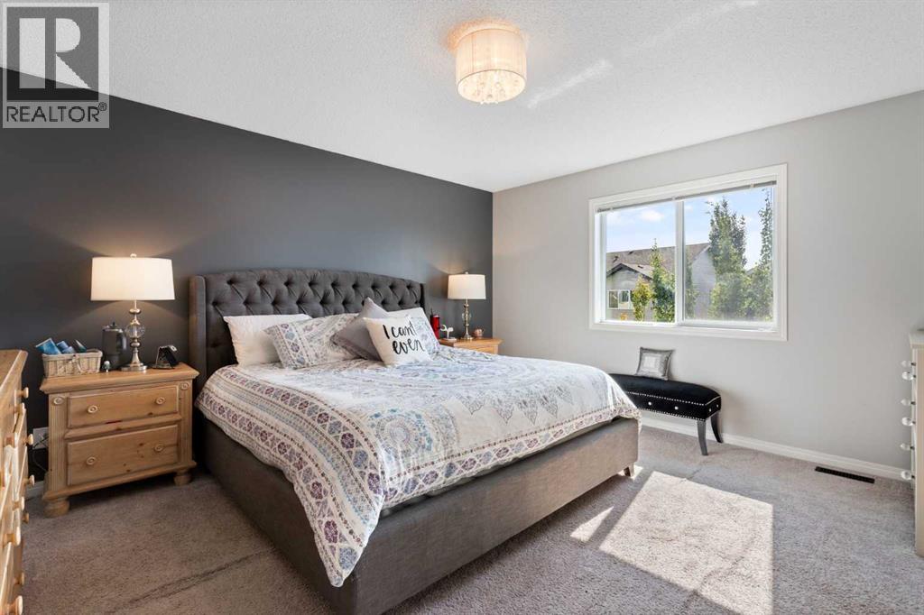 77 Copperpond Street Se, Calgary, Alberta  T2Z 0L2 - Photo 21 - A2257813