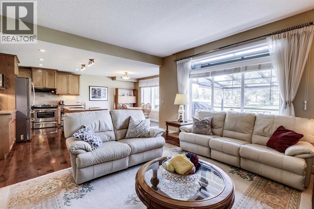 307 Crystal Green Rise, Okotoks, Alberta  T1S 2N5 - Photo 10 - A2255966