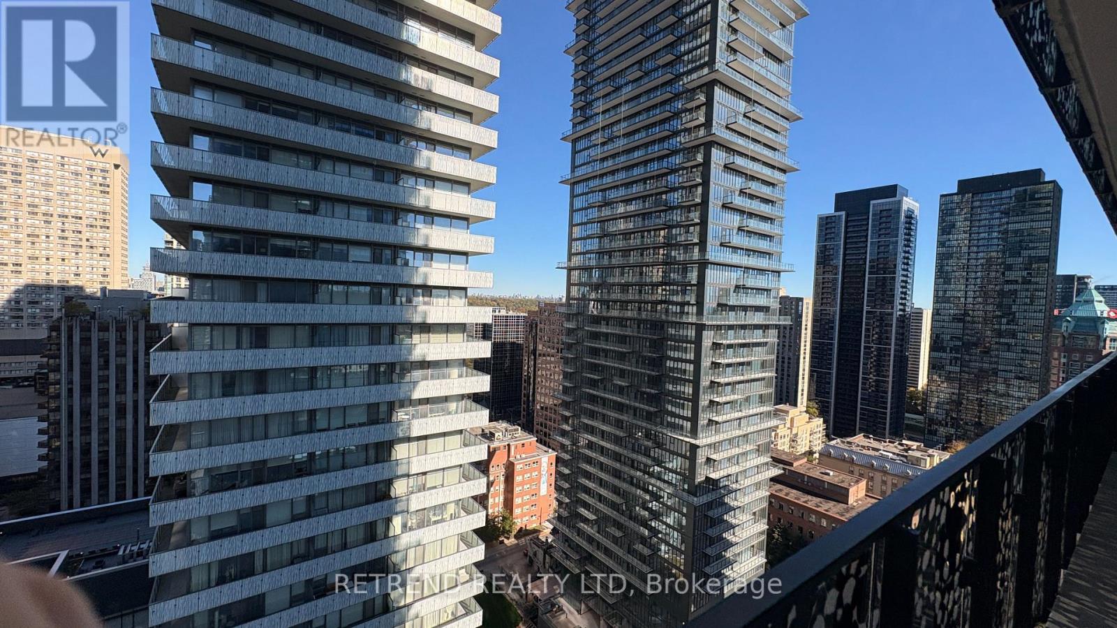 2410 - 55 Charles Street E, Toronto, Ontario  M4Y 1S9 - Photo 13 - C12525424