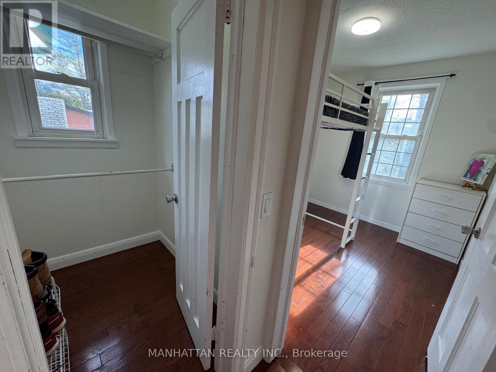 10 Victor Drive, Whitchurch-Stouffville, Ontario L4A 7X3 - Photo 16 - N12502852