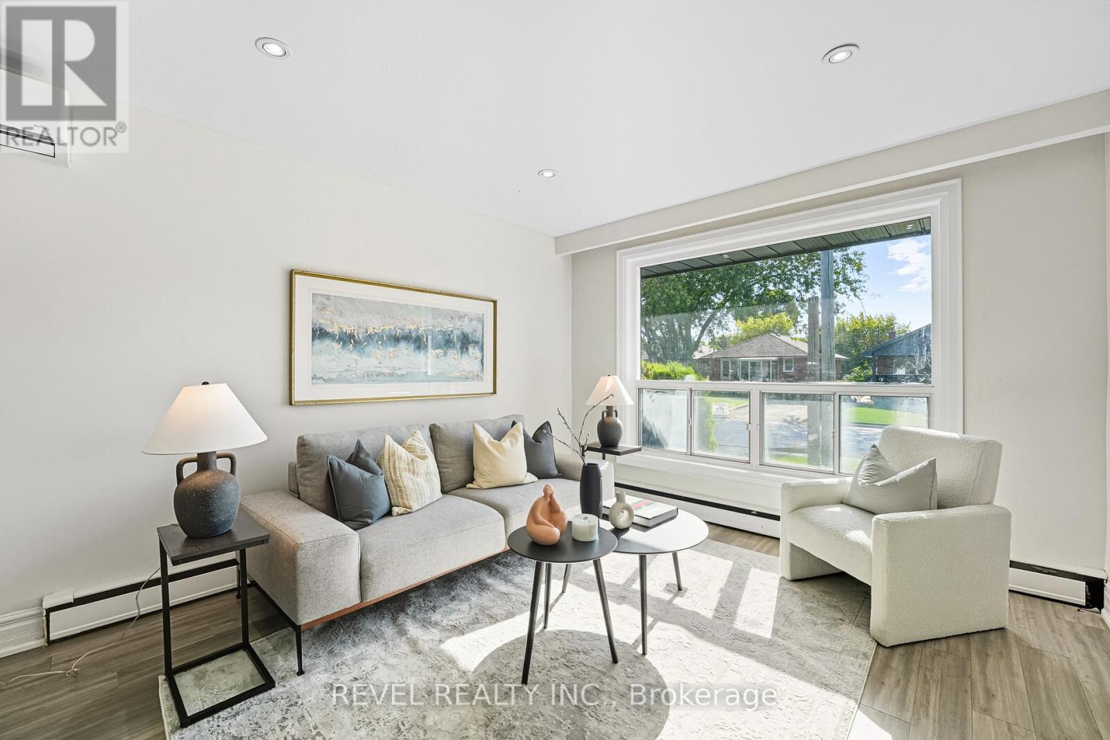 Main - 63 Crosland Drive, Toronto (Wexford-Maryvale), Ontario  M1R 4M9 - Photo 9 - E12525444