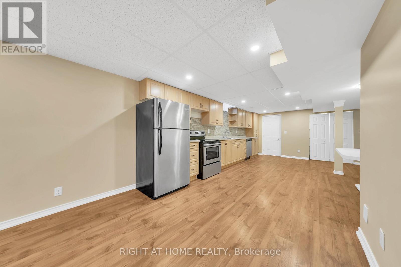 2069 Wilson Street, Innisfil, Ontario  L9S 4Y2 - Photo 35 - N12525418