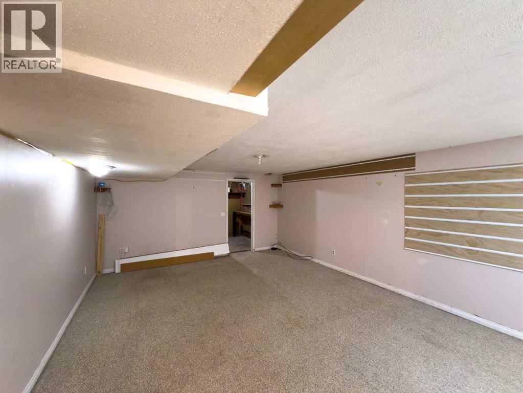 5723 55 Street, Rocky Mountain House, Alberta  T4T 1J7 - Photo 22 - A2255190