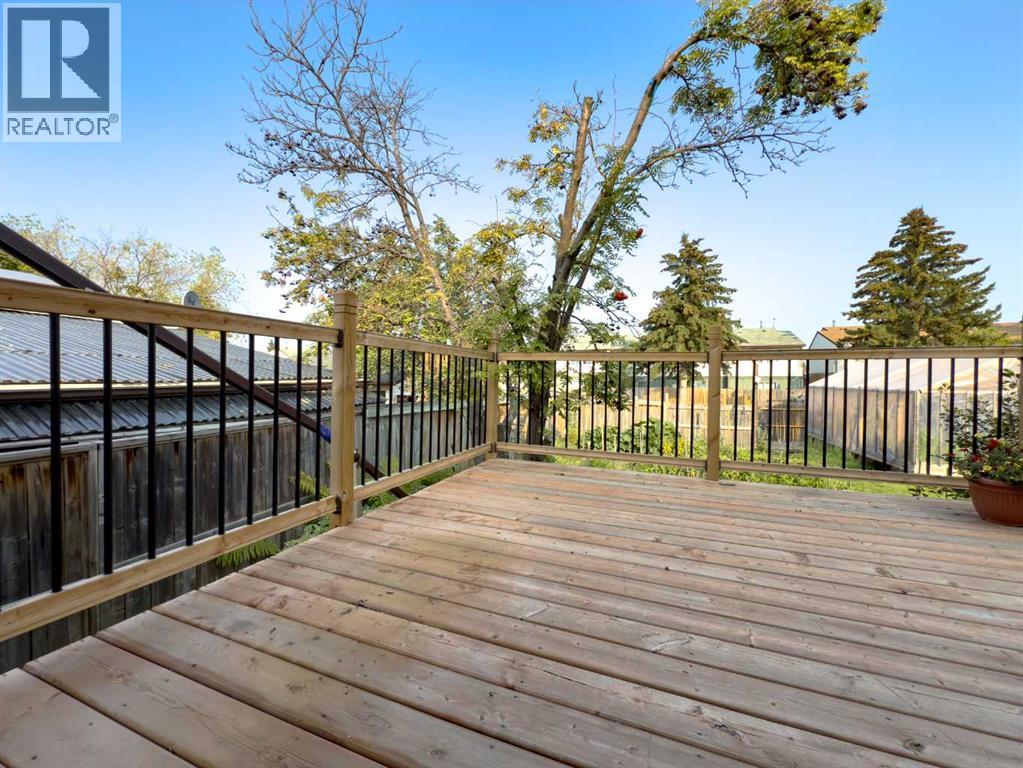 5723 55 Street, Rocky Mountain House, Alberta  T4T 1J7 - Photo 34 - A2255190