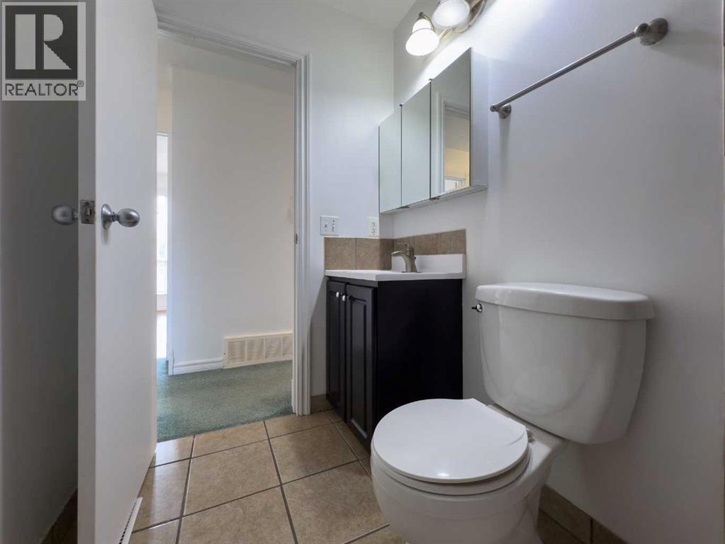 5723 55 Street, Rocky Mountain House, Alberta  T4T 1J7 - Photo 20 - A2255190