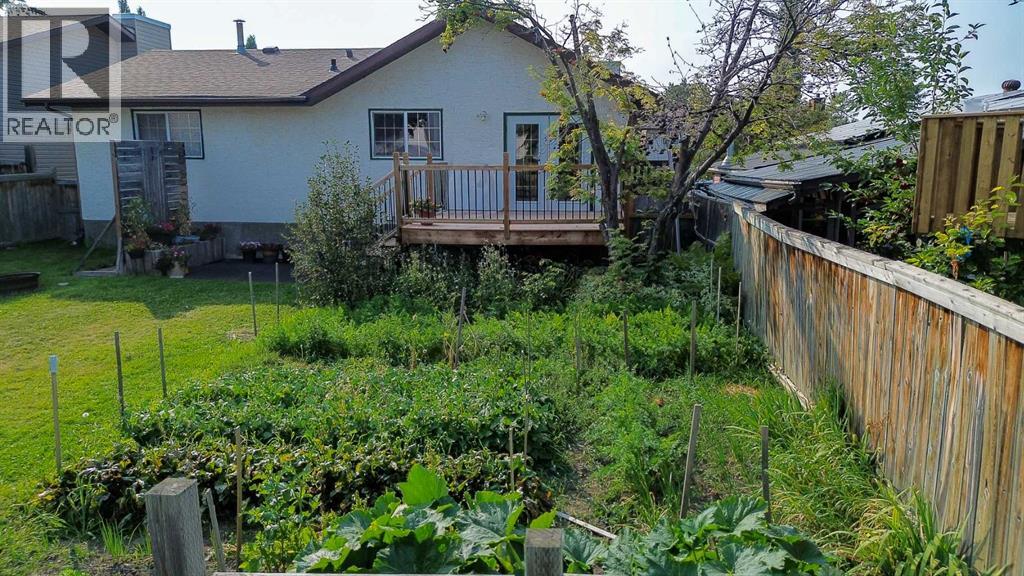 5723 55 Street, Rocky Mountain House, Alberta  T4T 1J7 - Photo 38 - A2255190