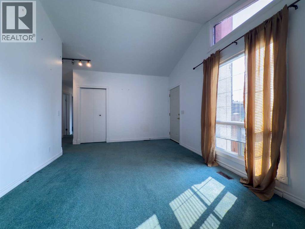 5723 55 Street, Rocky Mountain House, Alberta  T4T 1J7 - Photo 10 - A2255190