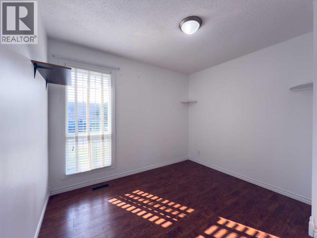 5723 55 Street, Rocky Mountain House, Alberta  T4T 1J7 - Photo 15 - A2255190