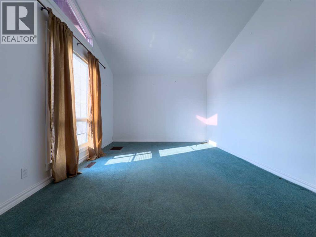 5723 55 Street, Rocky Mountain House, Alberta  T4T 1J7 - Photo 9 - A2255190