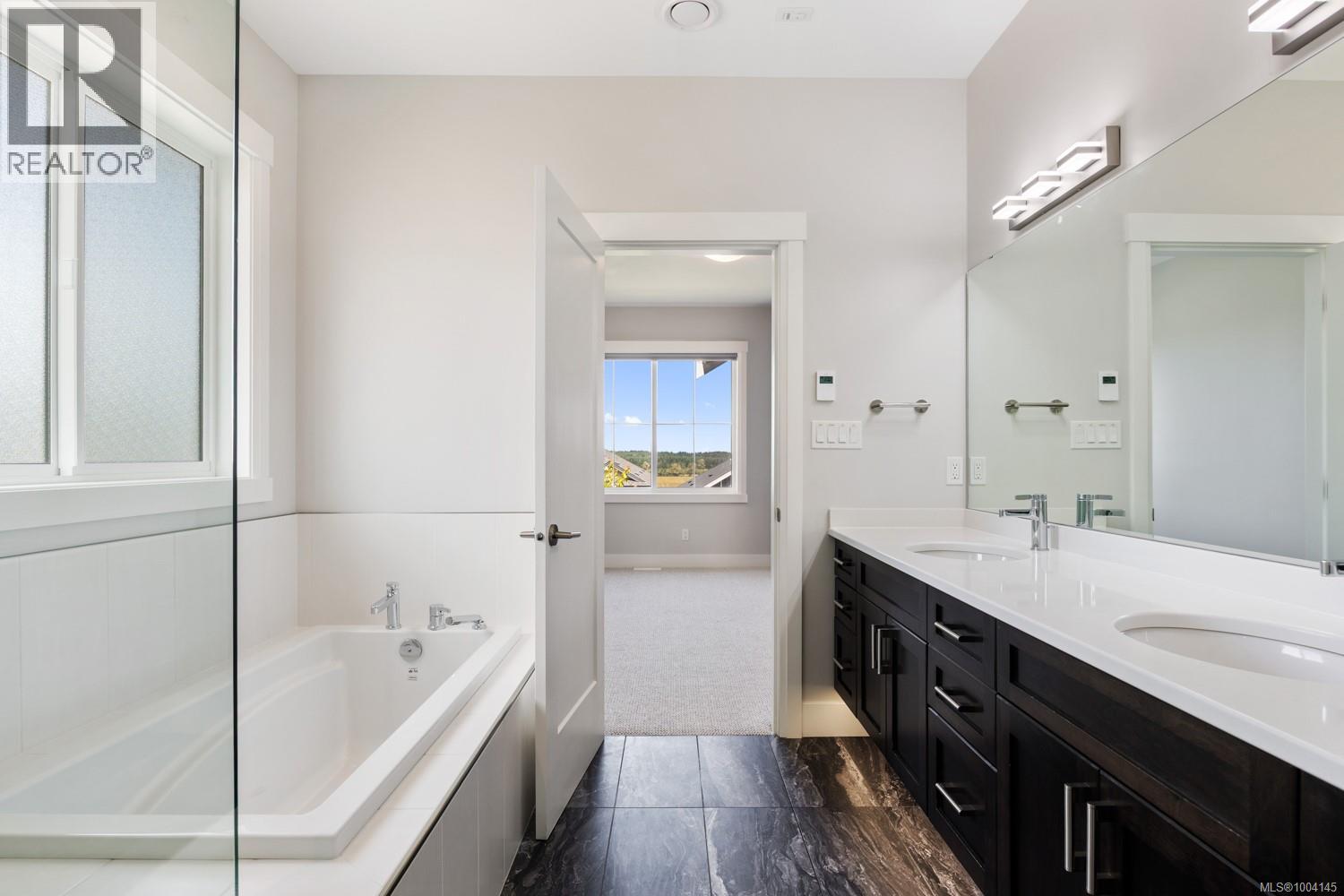 1437 Crown Isle Blvd, Courtenay, British Columbia  V9N 0G3 - Photo 20 - 1004145