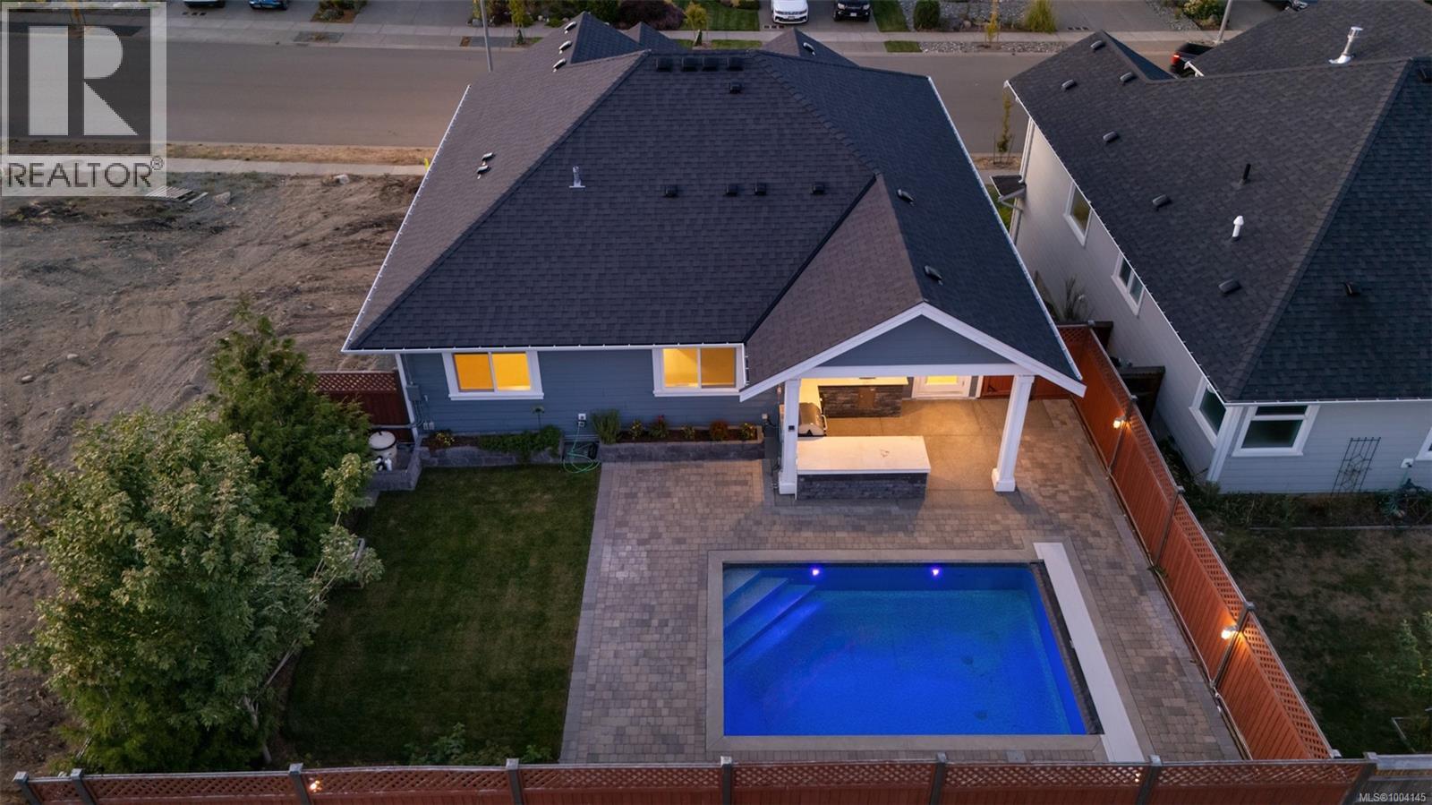 1437 Crown Isle Blvd, Courtenay, British Columbia  V9N 0G3 - Photo 43 - 1004145