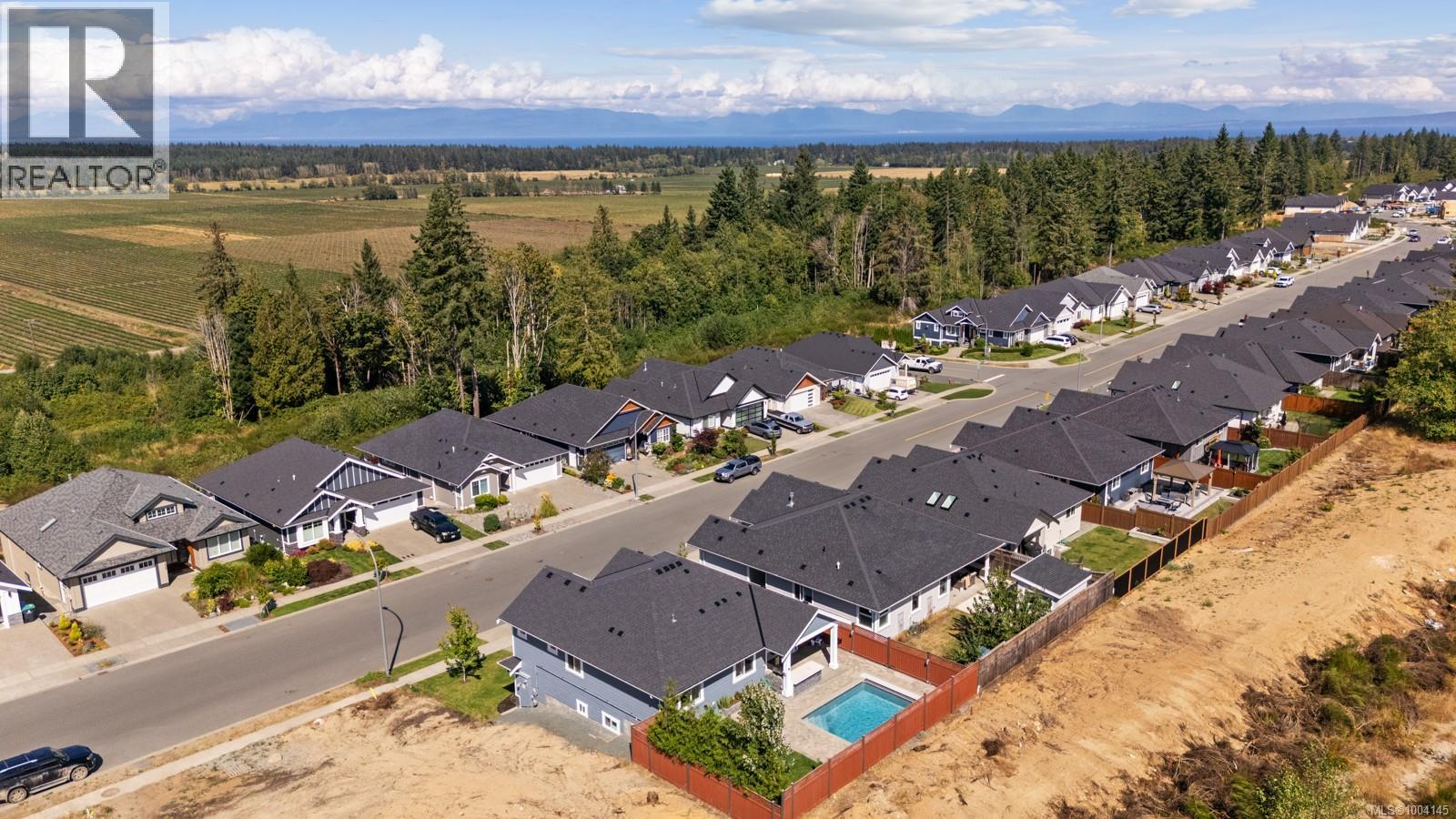 1437 Crown Isle Blvd, Courtenay, British Columbia  V9N 0G3 - Photo 50 - 1004145
