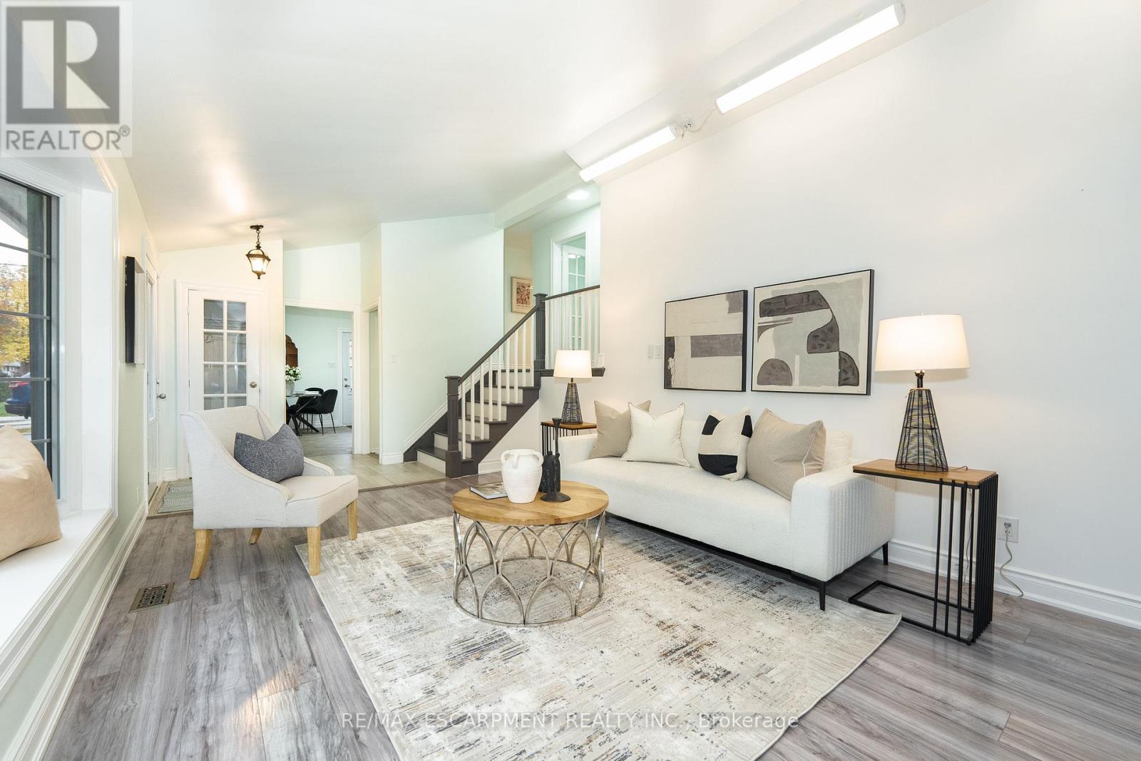 5433 Spruce Avenue, Burlington, Ontario  L7L 1N8 - Photo 12 - W12525416