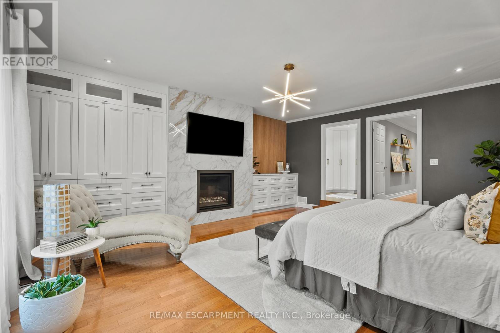 1759 Featherston Court, Mississauga, Ontario  L5L 3E2 - Photo 21 - W12525436