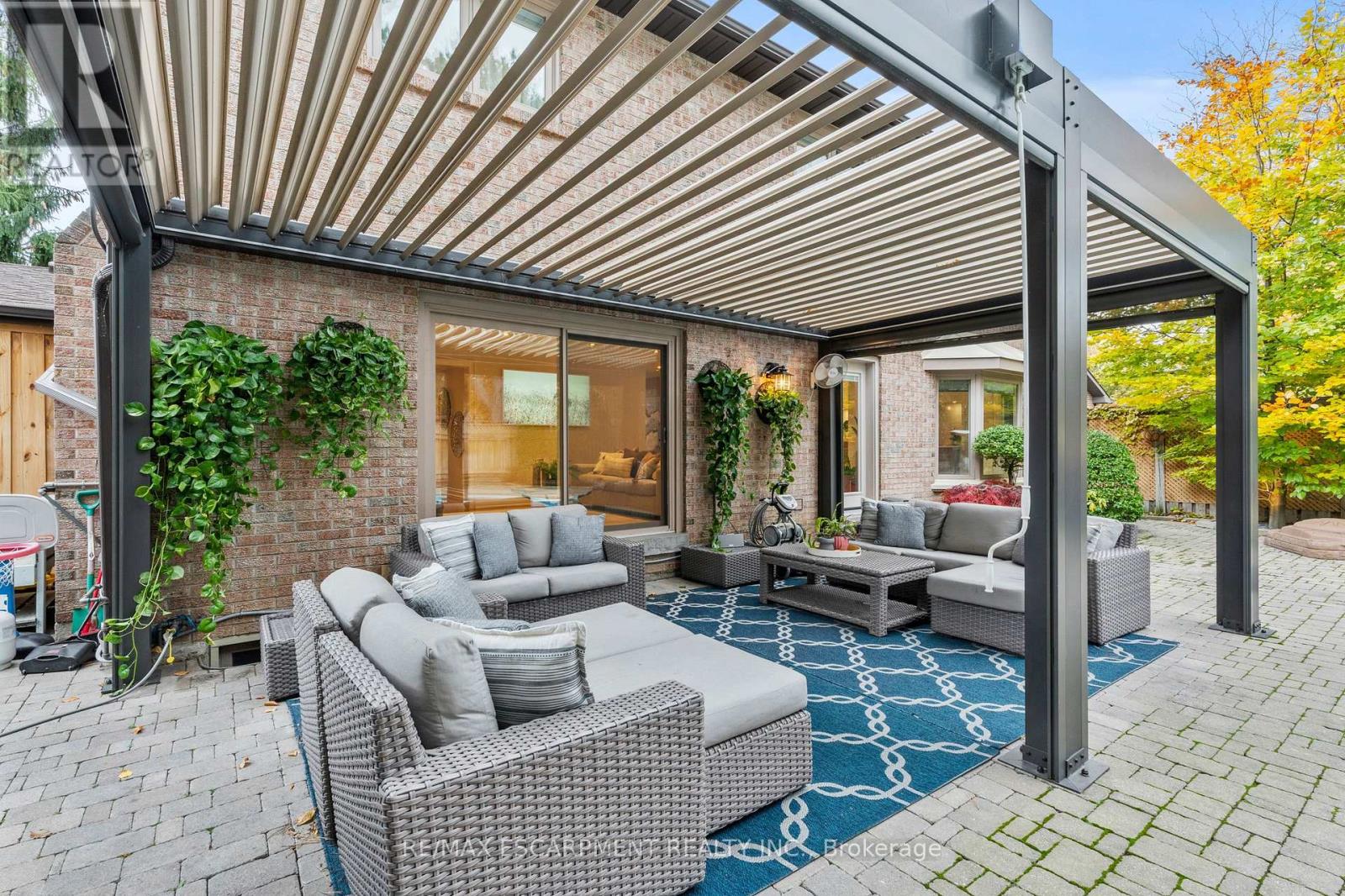 1759 Featherston Court, Mississauga, Ontario  L5L 3E2 - Photo 39 - W12525436