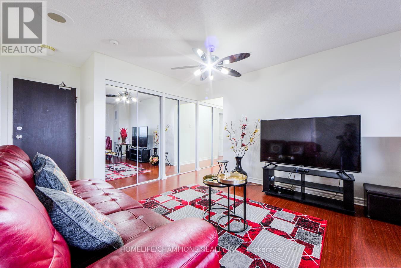 804 - 301 Prudential Drive S, Toronto, Ontario M1P 4V3 - Photo 10 - E12444149