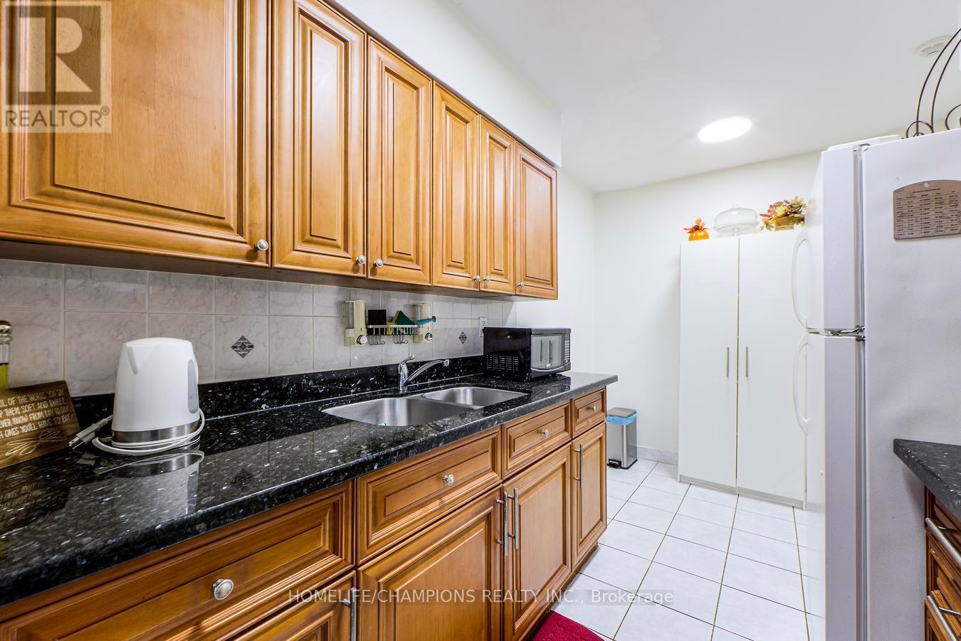 804 - 301 Prudential Drive S, Toronto, Ontario M1P 4V3 - Photo 19 - E12444149