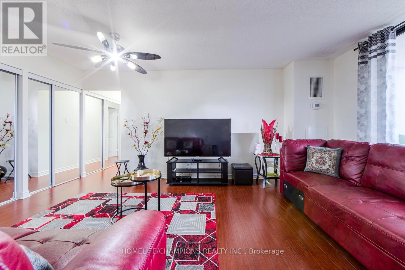 804 - 301 Prudential Drive S, Toronto, Ontario M1P 4V3 - Photo 11 - E12444149