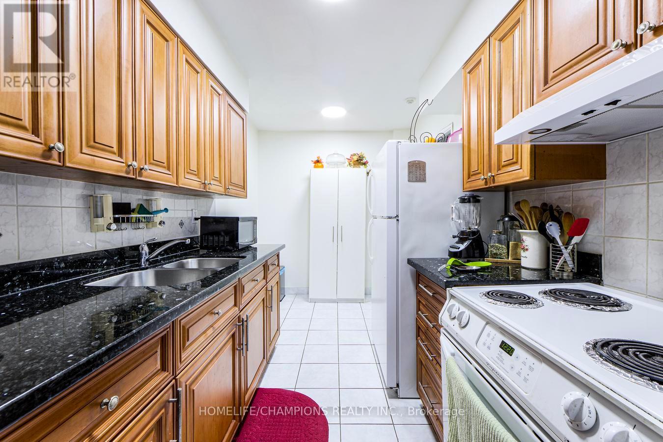 804 - 301 Prudential Drive S, Toronto, Ontario M1P 4V3 - Photo 18 - E12444149