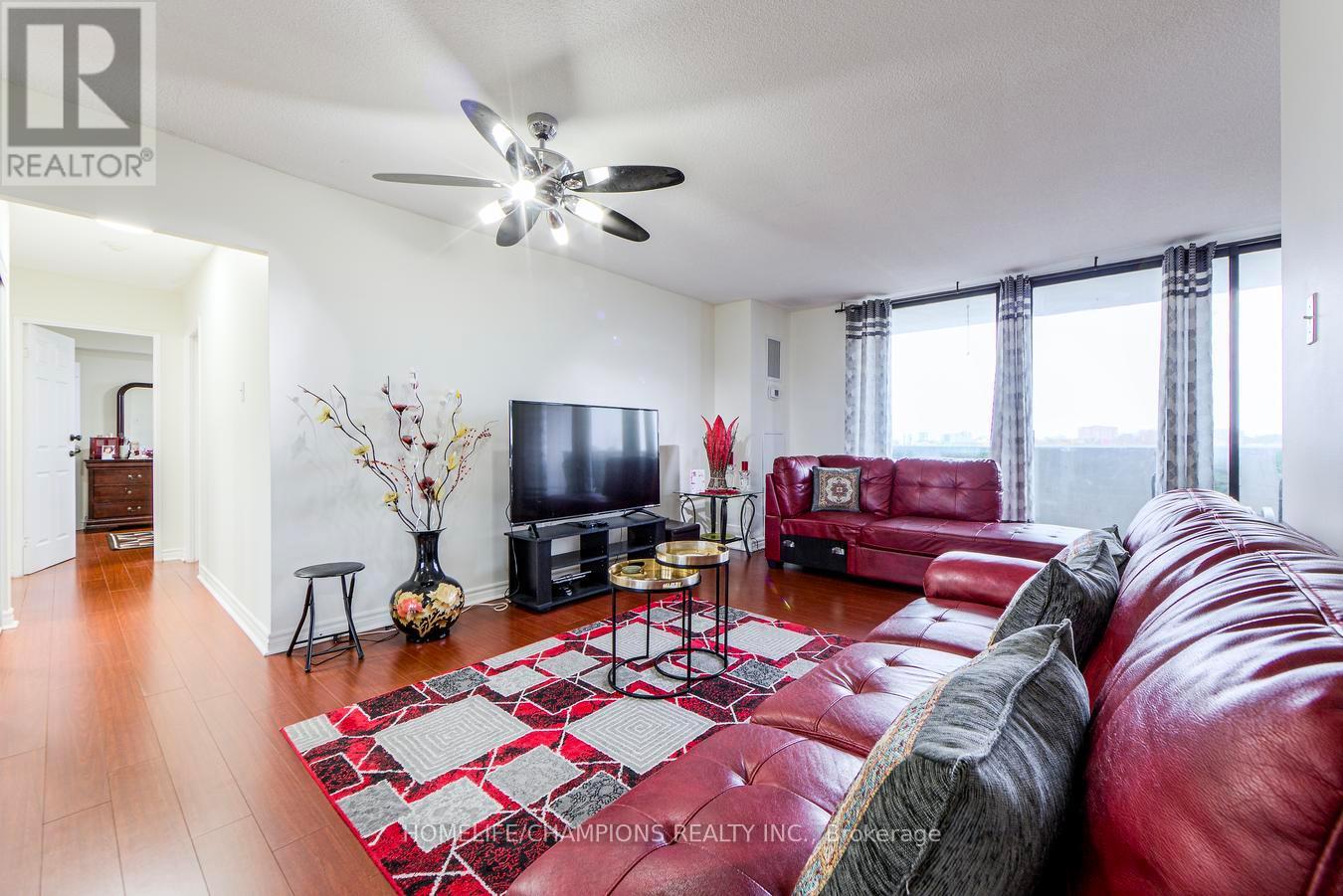 804 - 301 Prudential Drive S, Toronto, Ontario M1P 4V3 - Photo 8 - E12444149
