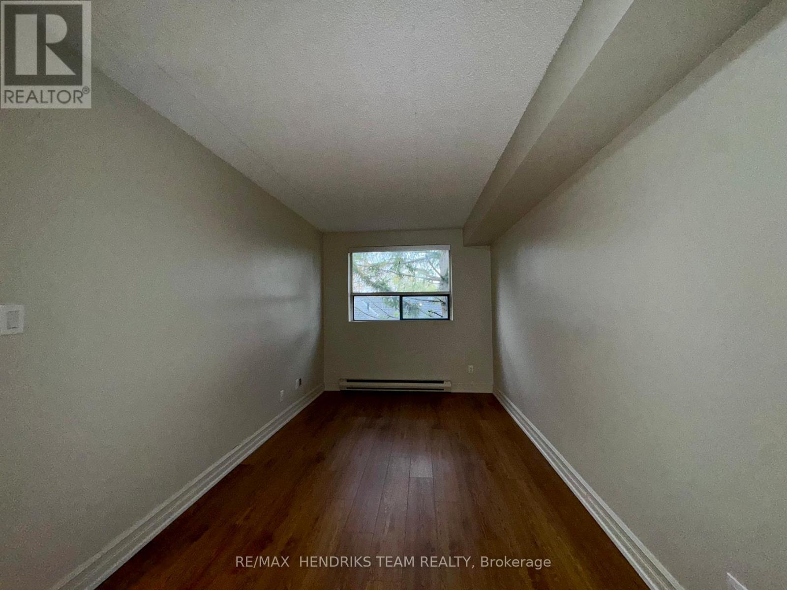 B304 - 16 Capner Street, St. Catharines, Ontario L2P 3X4 - Photo 10 - X12525542