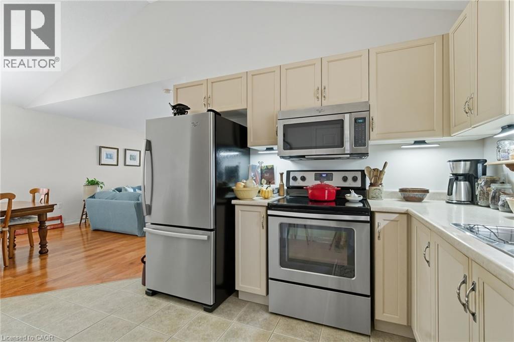 20 Diamond Court, Hamilton, Ontario  L9C 7V5 - Photo 12 - 40769466