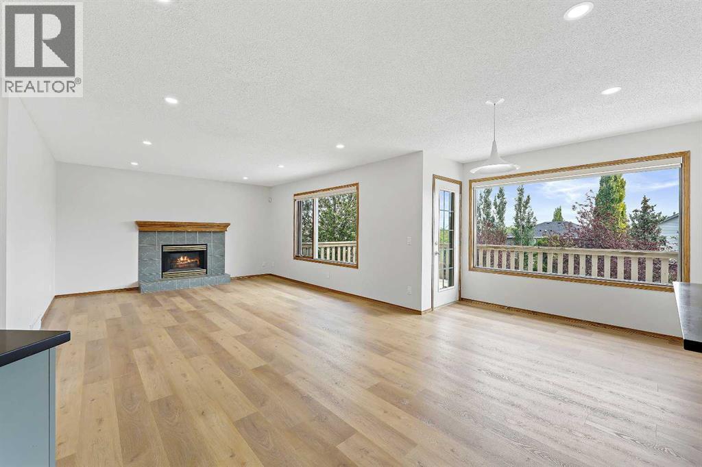 40 Edgebrook View Nw, Calgary, Alberta  T3A 5J9 - Photo 7 - A2242593